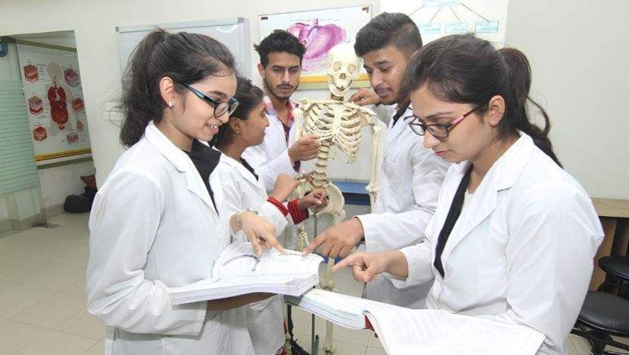 স্বাস্থ্যখাতে রেকর্ড বরাদ্দ, এমবিবিএস শিক্ষায় আসছে বড় পরিবর্তন