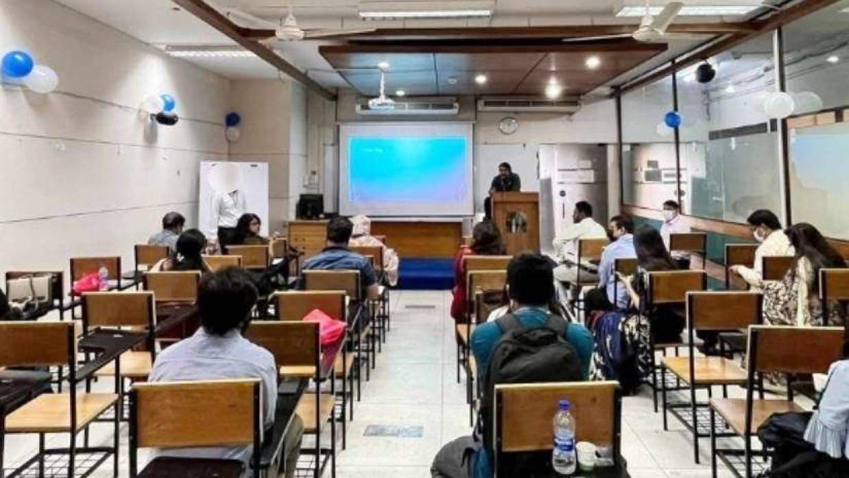 গুচ্ছ বিশ্ববিদ্যালয়ে ভর্তি কার্যক্রম শেষ করে ১৫ জুলাই থেকে একযোগে ক্লাস শুরু