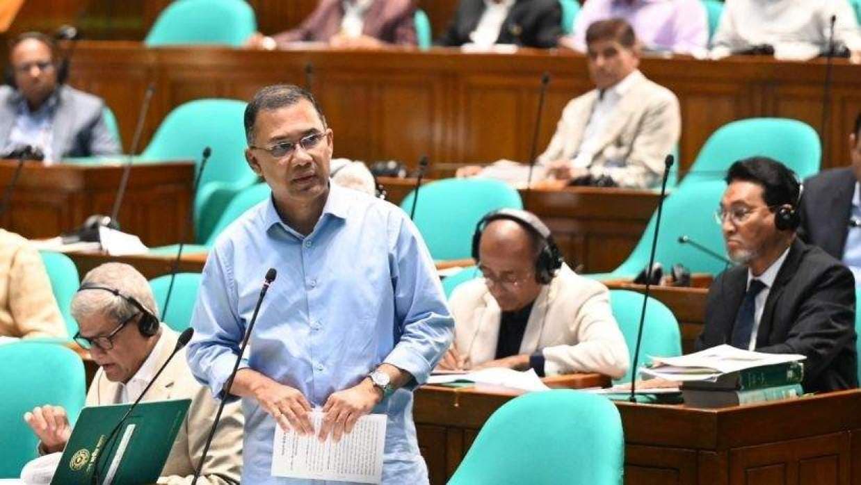 পুরনো সারের ডিলার বাদ দিয়ে নতুন নিয়োগ, প্রধানমন্ত্রীর আশ্বাসে খুশি সংসদ সদস্যরা