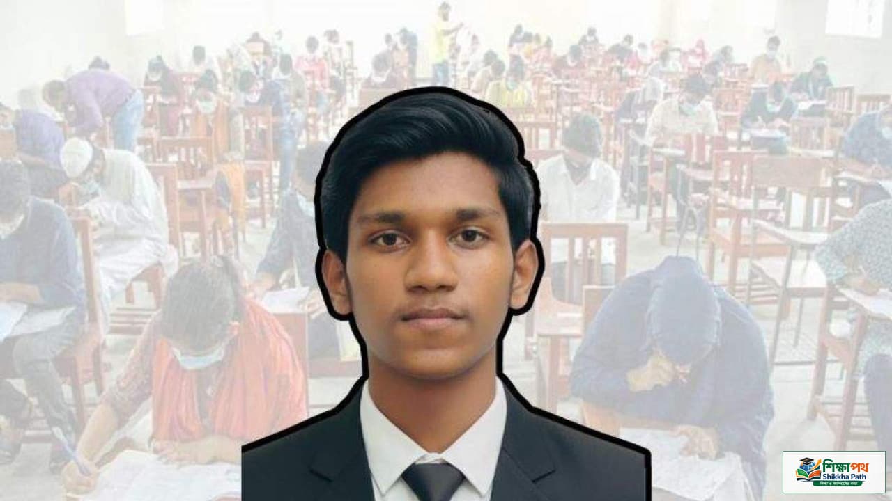 পেছনের সারির শিক্ষার্থী থেকে ঢাবি-চবিতে প্রথম মুনাদের সাফল্যের গল্প