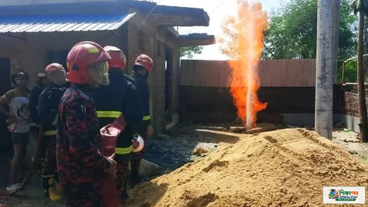 ইনানীতে চার দিন ধরে জ্বলছে ভূগর্ভস্থ গ্যাস, ১৫ দিন পর রিলিফ কূপ খননের পরিকল্পনা