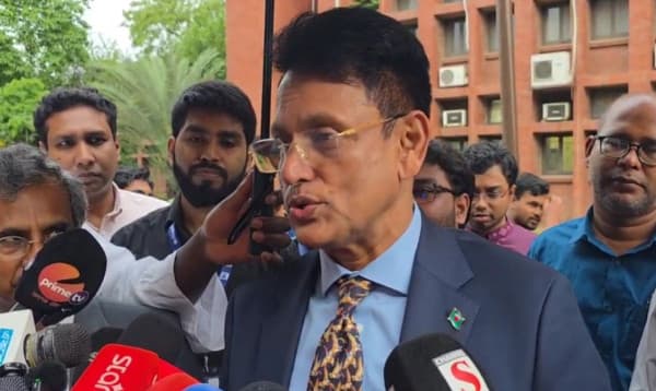 সেশনজট নির্মূলে বদ্ধপরিকর সরকার: ৩১ ডিসেম্বরের মধ্যে শিক্ষাবর্ষ শেষ করার লক্ষ্যমাত্রা